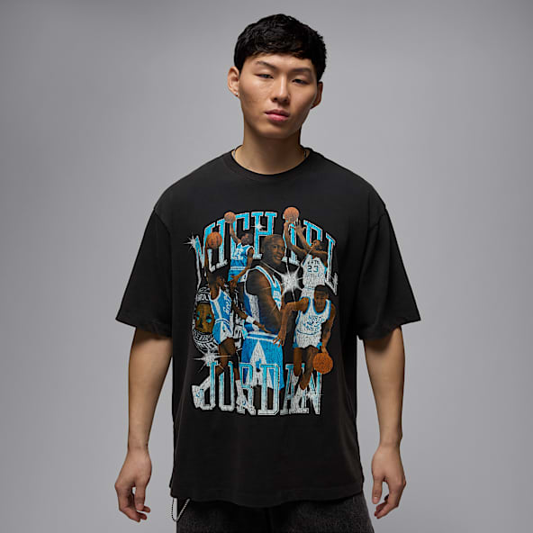 Tops and T-Shirts. Nike JP